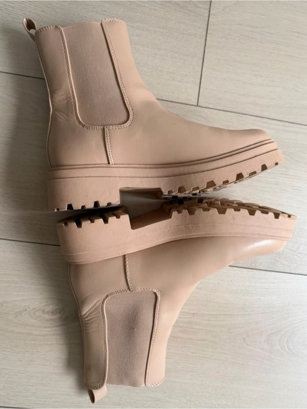 a new day Nude Chelsea Platform Boots - Picture 8 of 9